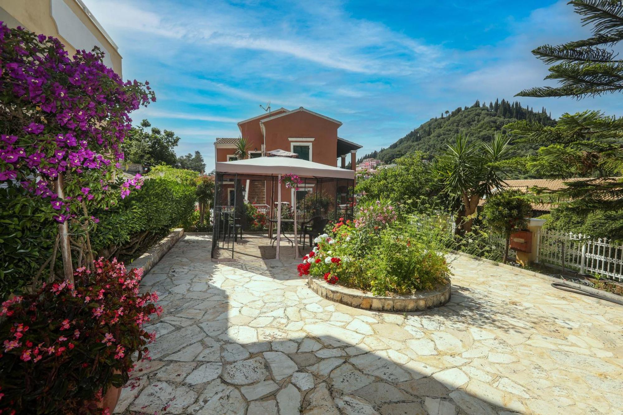 Marina Apartments, Agios Gordios  Exteriör bild