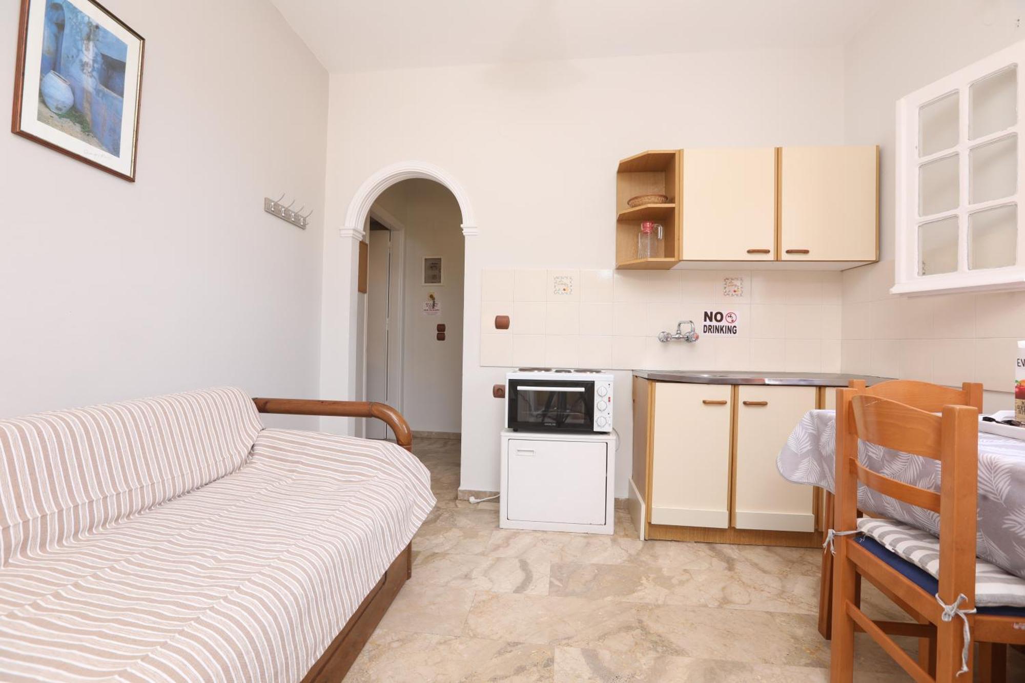 Marina Apartments, Agios Gordios  Exteriör bild