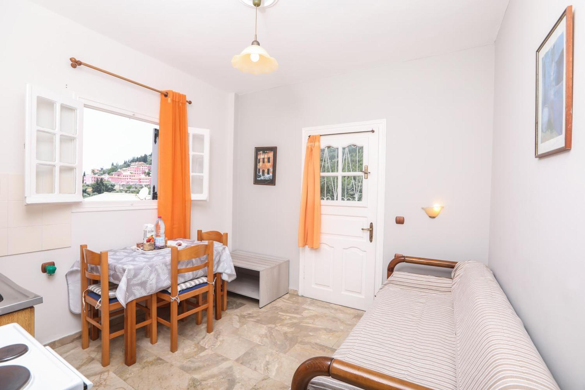 Marina Apartments, Agios Gordios  Exteriör bild