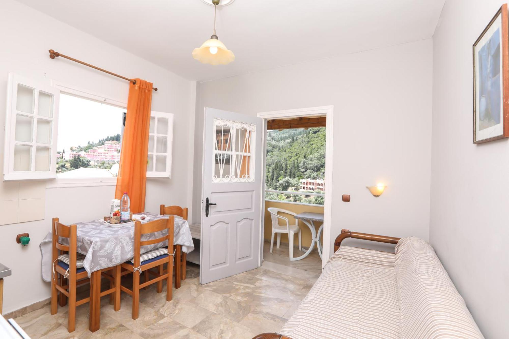 Marina Apartments, Agios Gordios  Exteriör bild