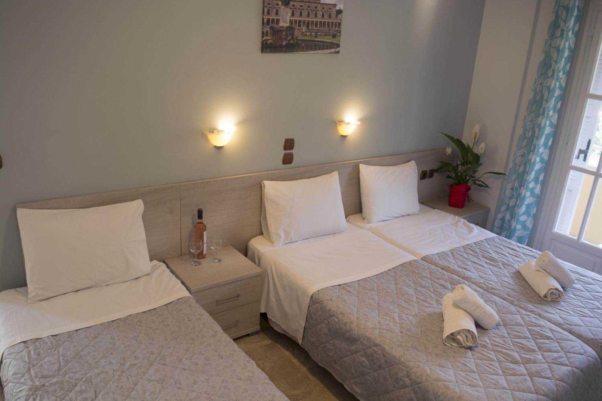 Marina Apartments, Agios Gordios  Exteriör bild