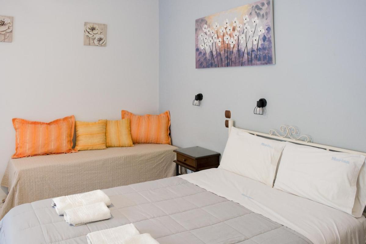 Marina Apartments, Agios Gordios  Exteriör bild